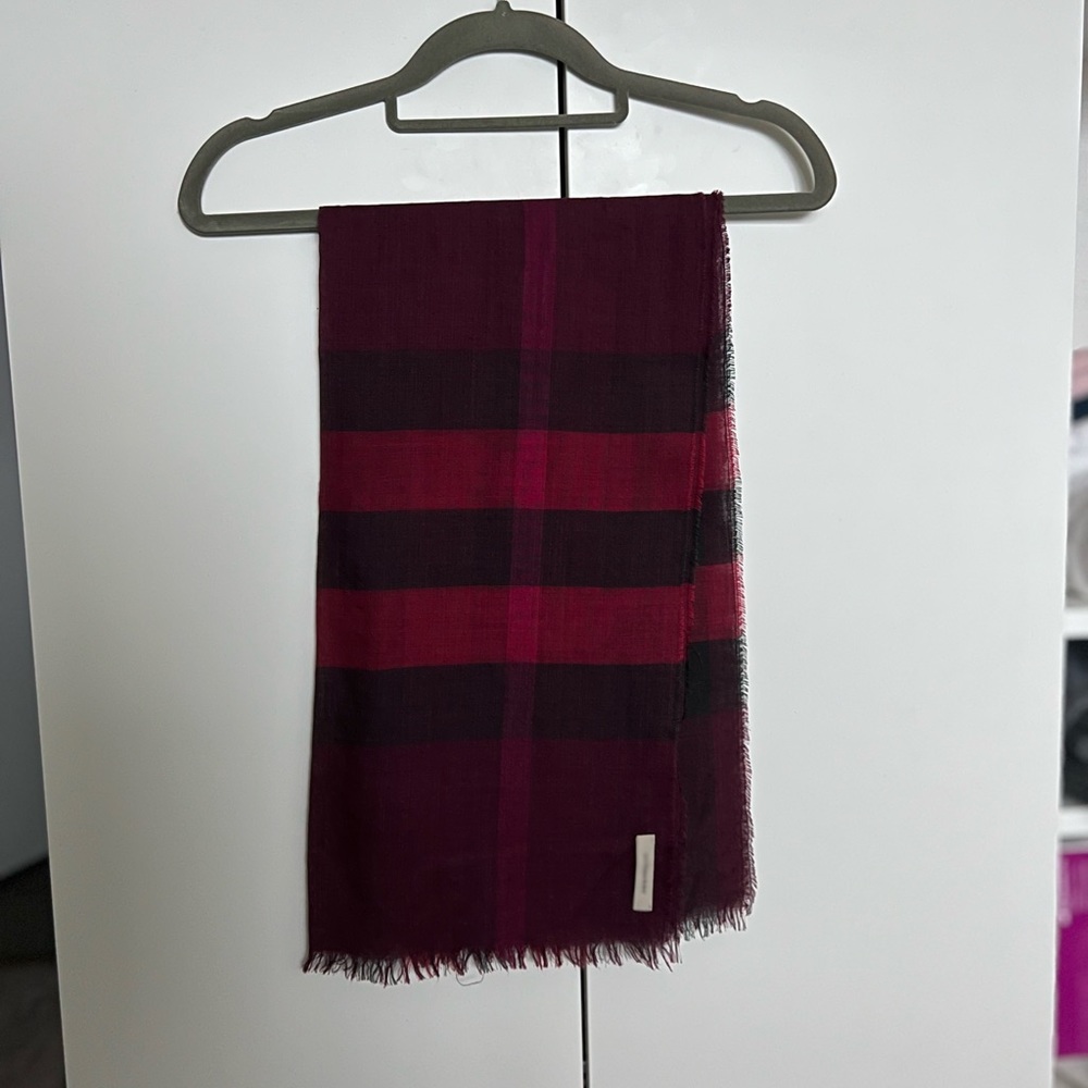 Burberry London Lash Fringe Scarf